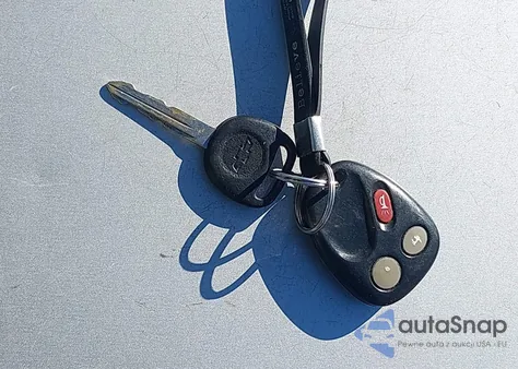 2006 Chevrolet Silverado 1500 Lt1 from USA, damaged, VIN 1GCEC19V66Z272526